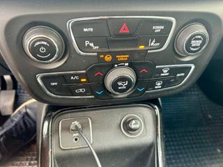 JEEP Compass usata 26