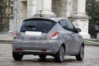 LANCIA Ypsilon usata, con Airbag