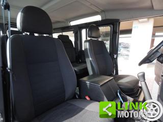 LAND ROVER Defender usata 18