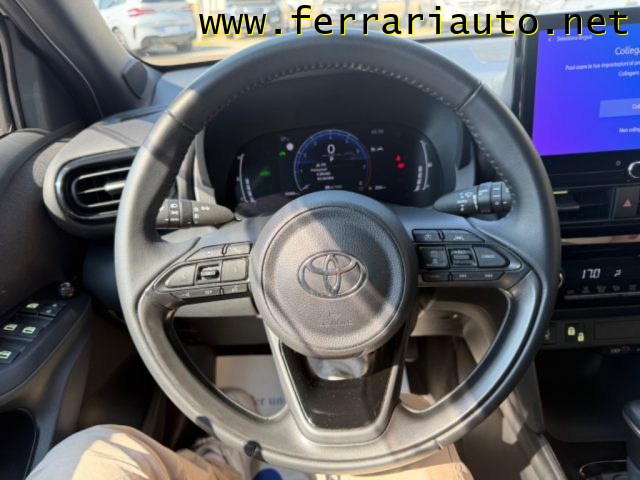 TOYOTA Yaris Cross usata, con Sedili riscaldati