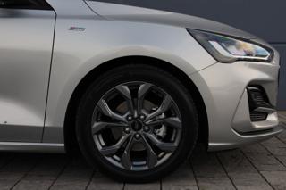 FORD Focus usata, con Telecamera per parcheggio assistito