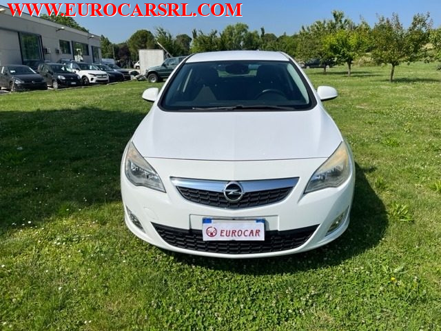 OPEL Astra usata, con Airbag