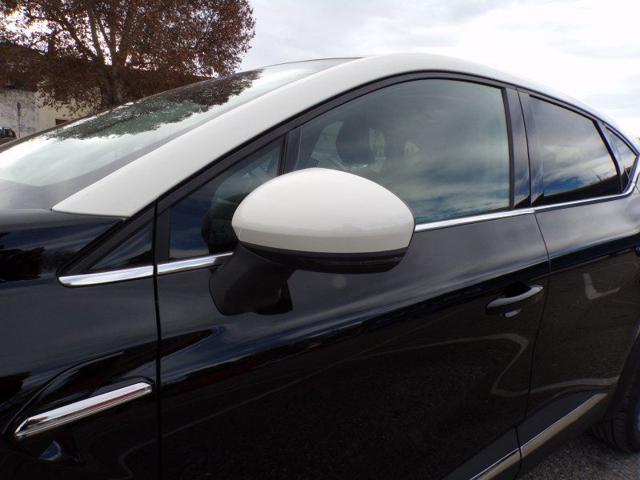 RENAULT Captur usata, con Autoradio digitale