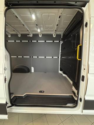 VOLKSWAGEN Crafter usata, con Sensore di luce