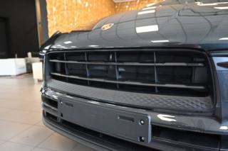 PORSCHE Macan usata 13