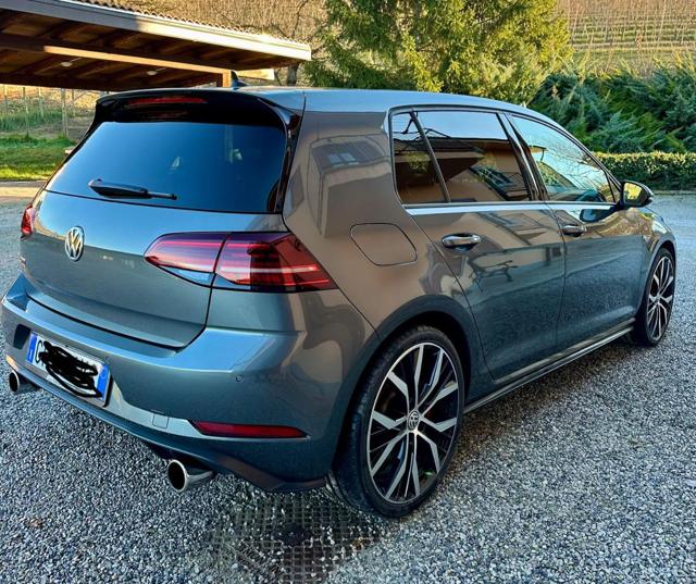 VOLKSWAGEN Golf GTI usata, con Autoradio