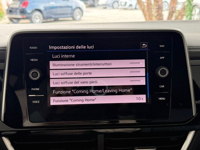 VOLKSWAGEN T-Roc usata, con Fari LED