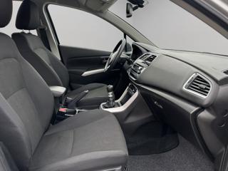 SUZUKI S-Cross usata, con Lettore CD