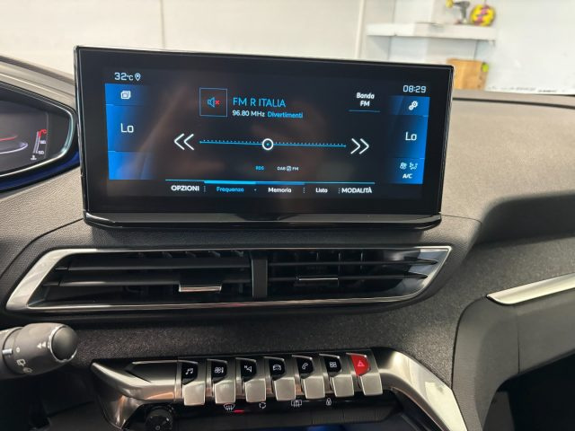 PEUGEOT 5008 usata, con ESP