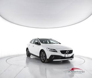 VOLVO V40 Cross Country usata 1