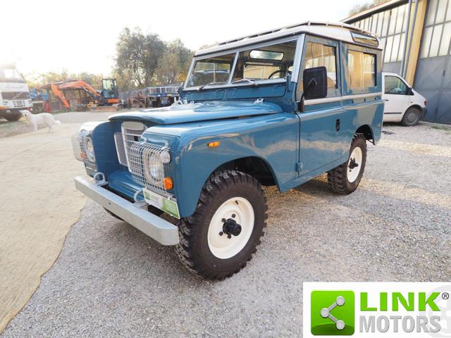 LAND ROVER Defender usata 0