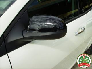 LANCIA Ypsilon usata 23