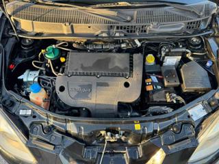 LANCIA Ypsilon usata, con USB