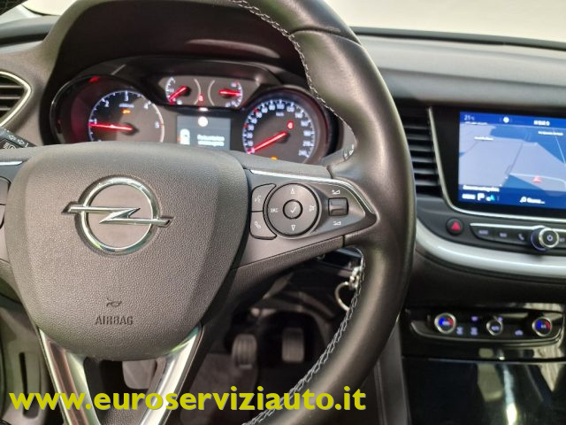 OPEL Grandland X usata, con Volante multifunzione