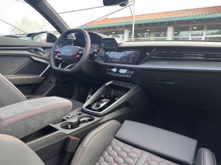 AUDI RS3 usata, con Leve al volante