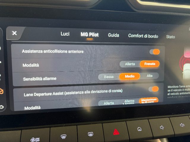 MG ZS usata, con Bluetooth