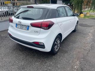 HYUNDAI i20 usata, con Airbag laterali