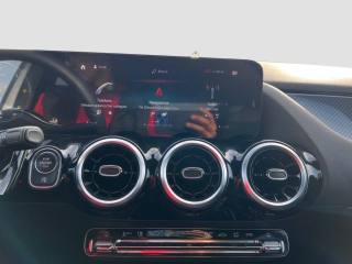 MERCEDES-BENZ CLA usata 14