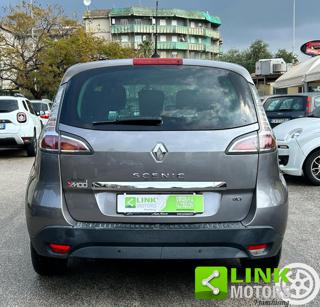 RENAULT Scenic usata, con Chiusura centralizzata
