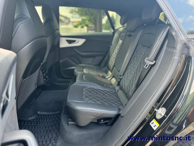 AUDI Q8 usata, con Fendinebbia