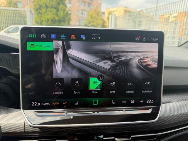 VOLKSWAGEN Golf R usata, con Cruise Control