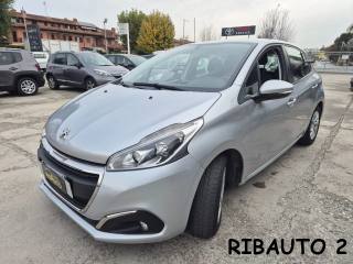 PEUGEOT 208 usata, con USB
