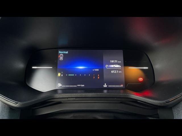 RENAULT Clio usata, con Fari LED