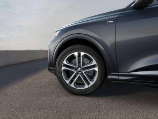 AUDI Q5 usata, con Autoradio