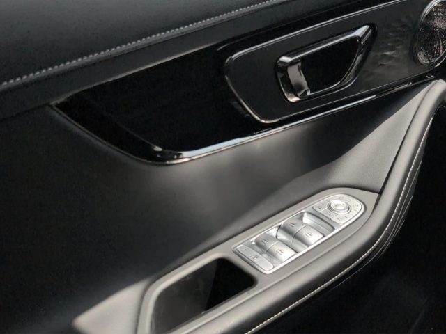 OMODA 5 usata, con Touch screen