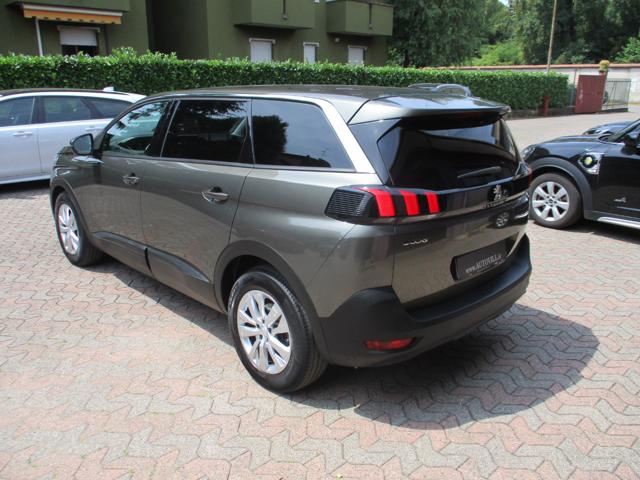 PEUGEOT 5008 usata, con Airbag Passeggero
