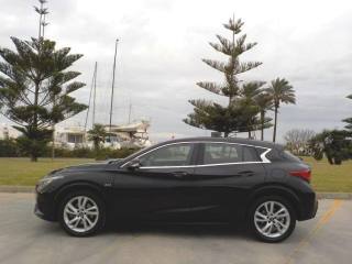 INFINITI Q30 usata, con Specchietti laterali elettrici