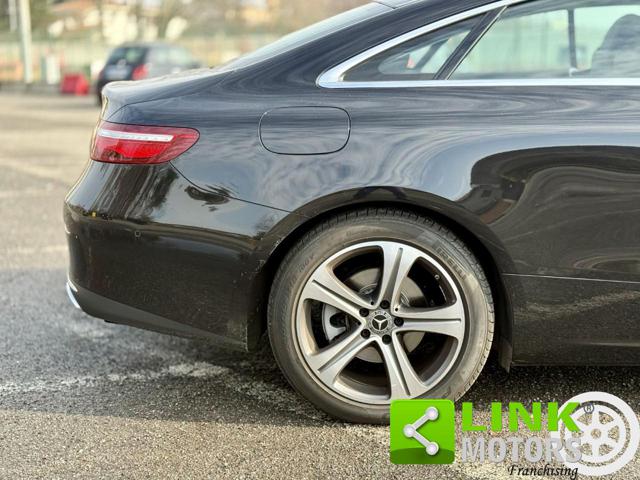 MERCEDES-BENZ E 220 usata, con Volante in pelle