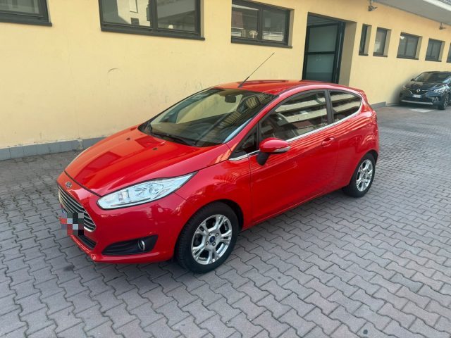 FORD Fiesta usata, con ABS