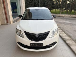 LANCIA Ypsilon usata, con Airbag
