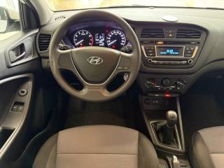 HYUNDAI i20 usata 13