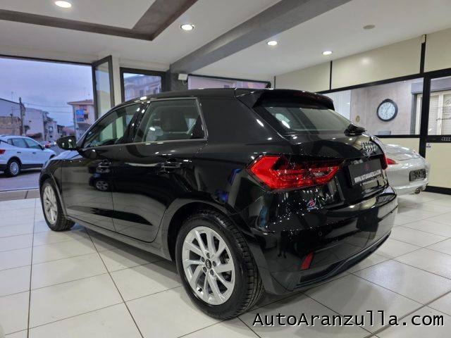 AUDI A1 usata, con Autoradio