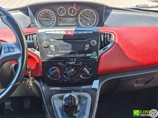 LANCIA Ypsilon usata, con Controllo trazione