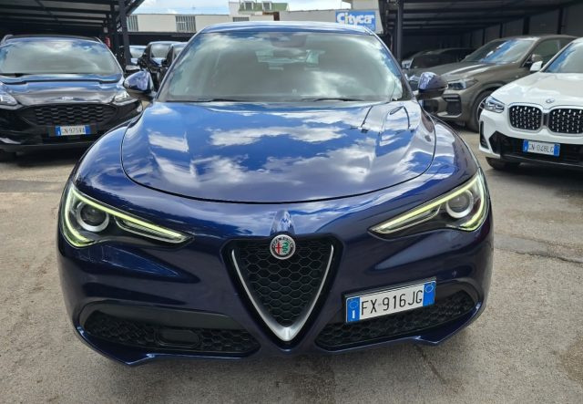 ALFA ROMEO Stelvio usata, con Alzacristalli elettrici