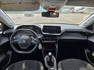 PEUGEOT 208 usata, con Volante in pelle