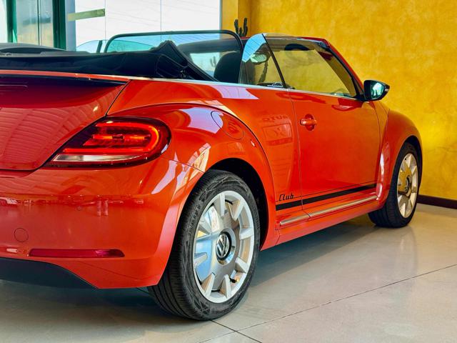 VOLKSWAGEN Maggiolino usata, con Park Distance Control