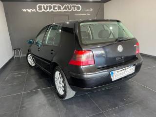 VOLKSWAGEN Golf usata, con Alzacristalli elettrici