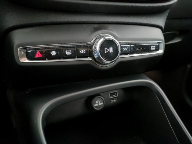 VOLVO XC40 usata, con Servosterzo