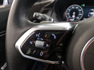 JAGUAR E-Pace usata, con Luci diurne LED