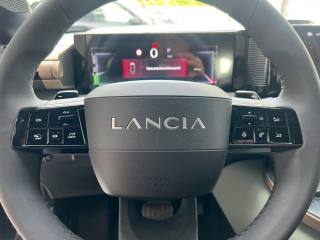 LANCIA Ypsilon usata, con ESP