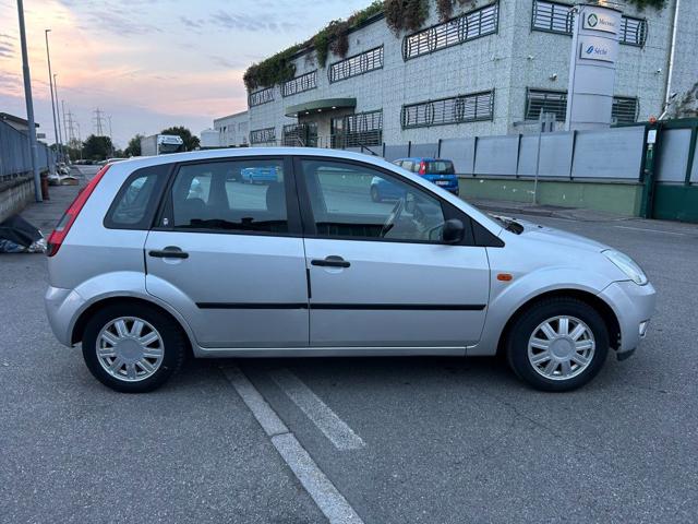 FORD Fiesta usata, con Sedile posteriore sdoppiato