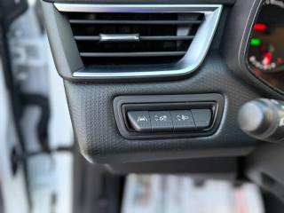 RENAULT Clio usata, con Fari LED