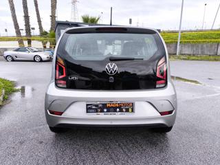 VOLKSWAGEN up! usata, con Autoradio