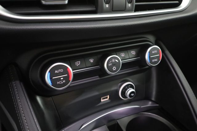 ALFA ROMEO Stelvio usata 11
