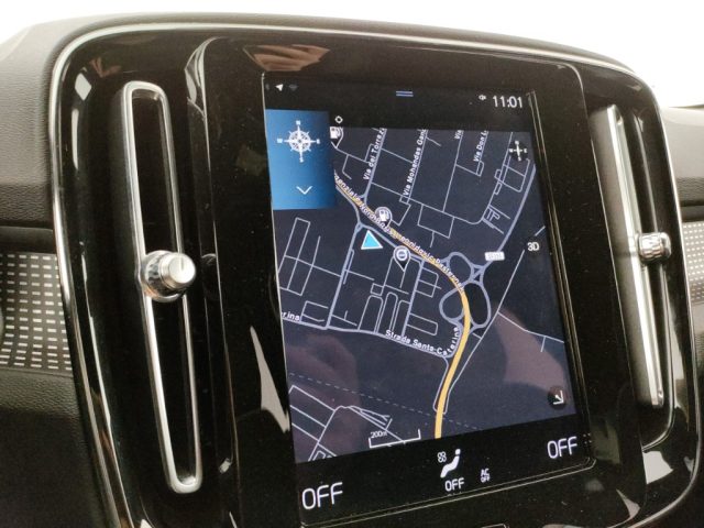 VOLVO XC40 usata, con Volante in pelle