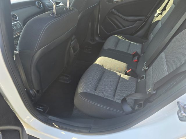 MERCEDES-BENZ GLA 200 usata, con Cruise Control